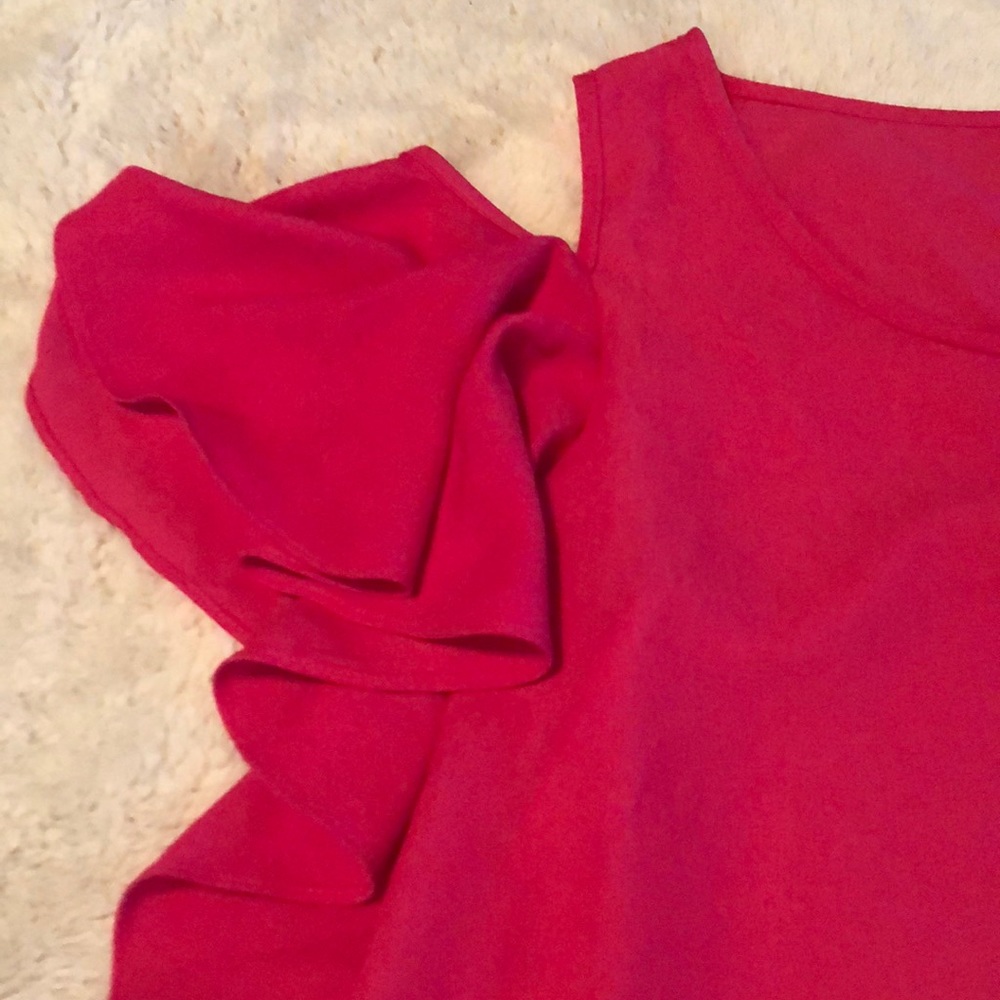 Hot pink blouse - Picture 2 of 2